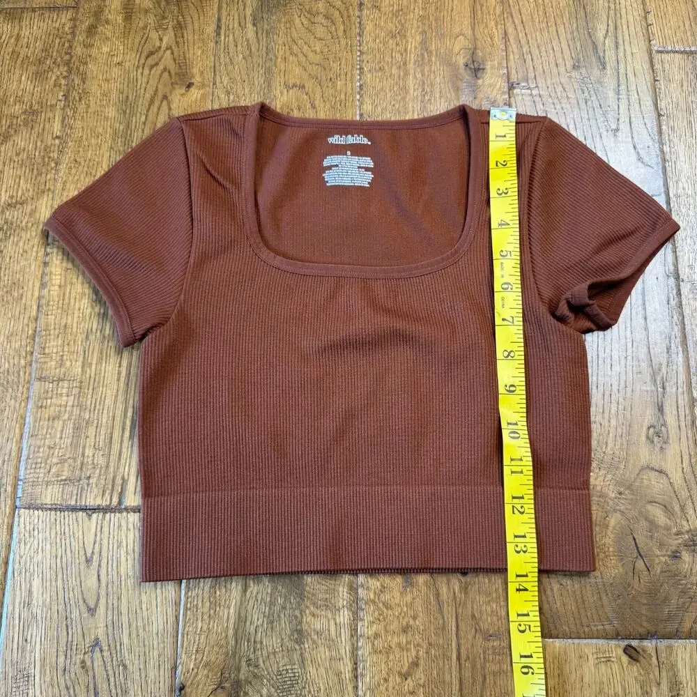 Lot of 2 Wild Fable Seamless Crop Top Ribbed Knit Scoop Neck Sz S Brown Black - Picture 3 of 7
